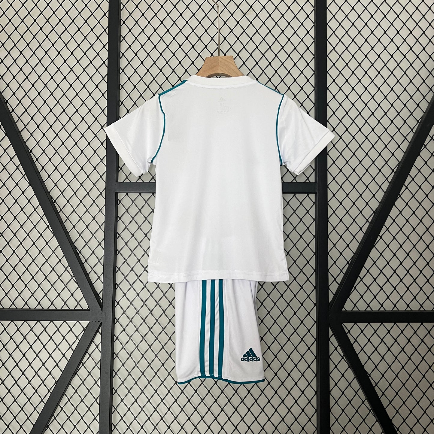 Real Madrid Home 17/18