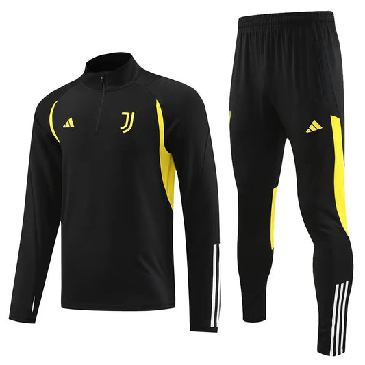 Juventus Tracksuit 23/24