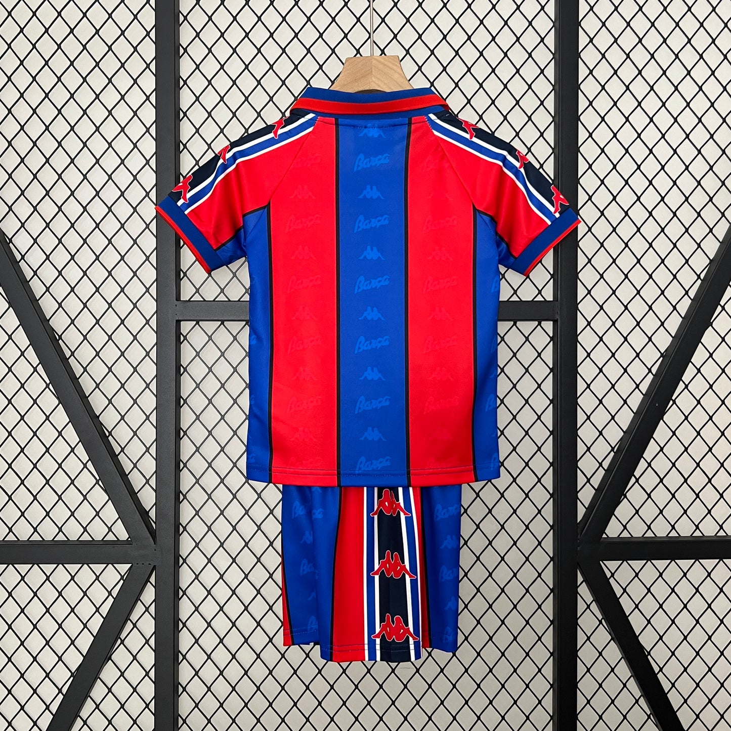 Barcelona Home 96/97